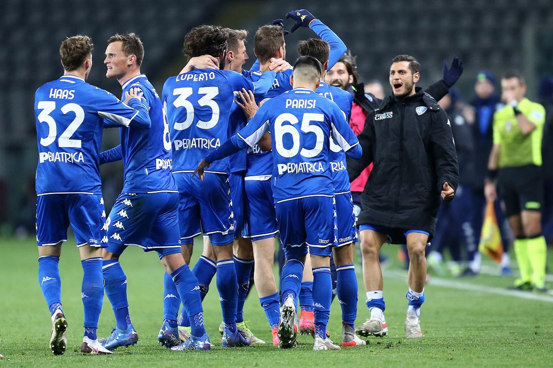 英超足坛的 英超足坛的